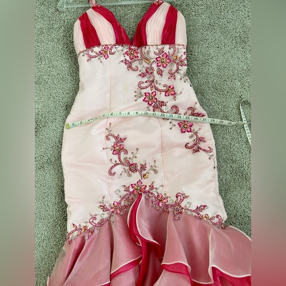 Absolutely stunning mermaid prom dress - Picture 7 of 16